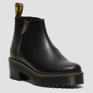 Dr. Martens Rometty II Women's size 5